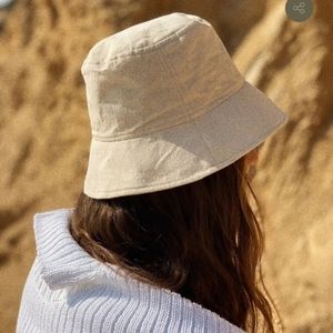 Honest cotton bucket hat